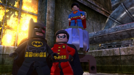 Stahujte Lego Batman 2. Lego hry jsou pořád in.